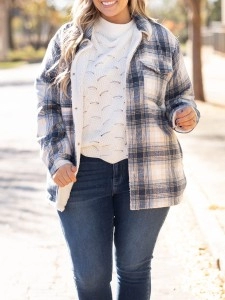 Blue plaid pattern pocket loose plush jacket Blue plaid pattern pocket loose plush jacket