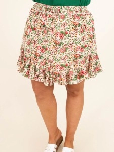 Floral Pattern Wooden Ear Edge Half Skirt Floral Pattern Wooden Ear Edge Half Skirt