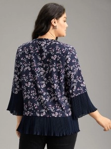 V-neck floral print elegant shirt